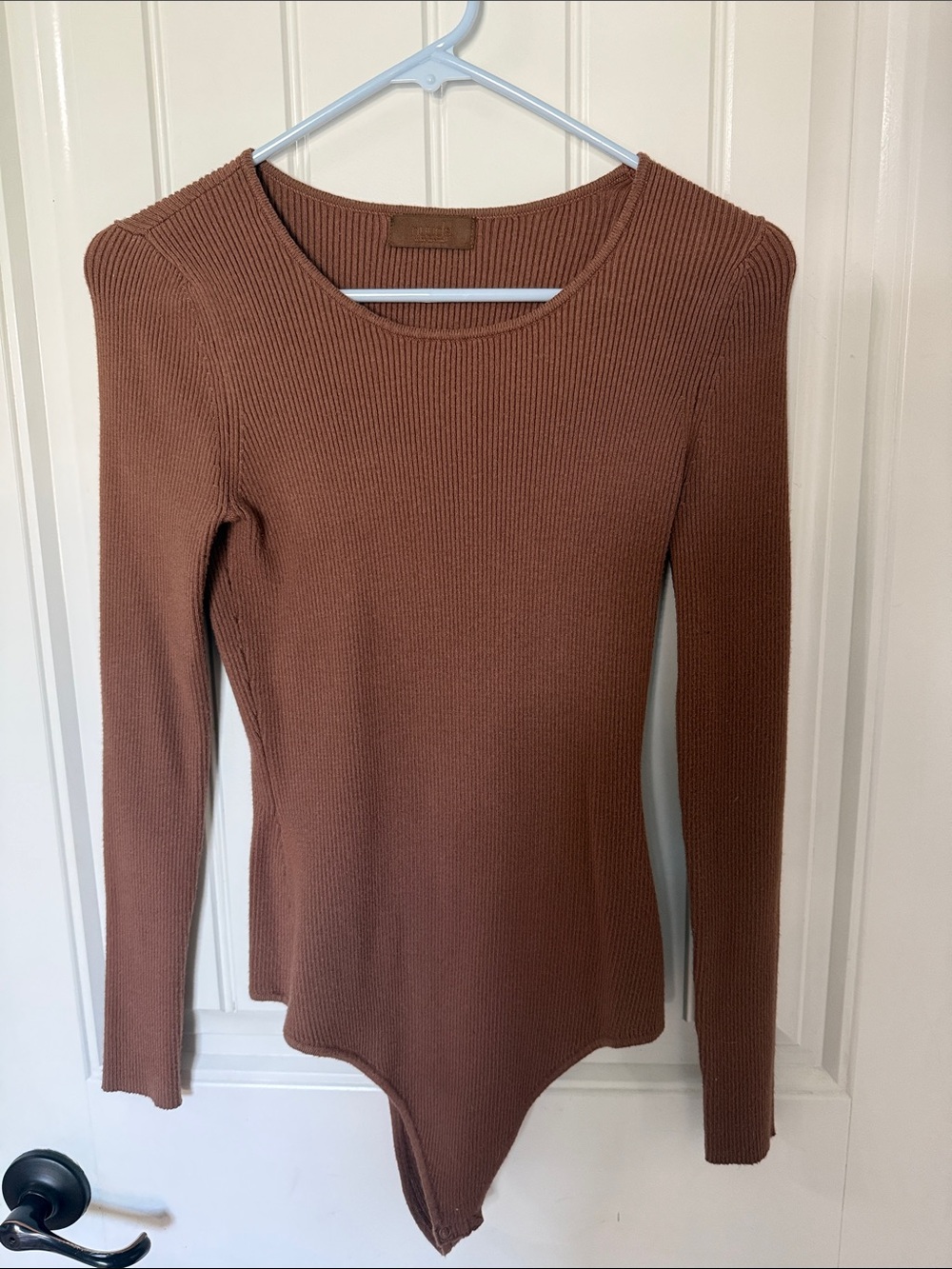 nuuds Ribbed Long Sleeve Top in Camel Brown